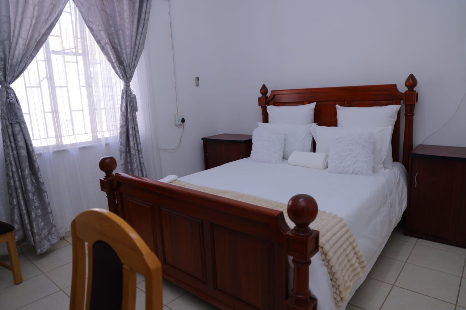 Contemporary bedroom design